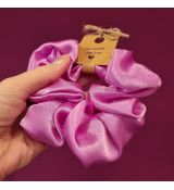 Saténová scrunchie gumička - světle růžová